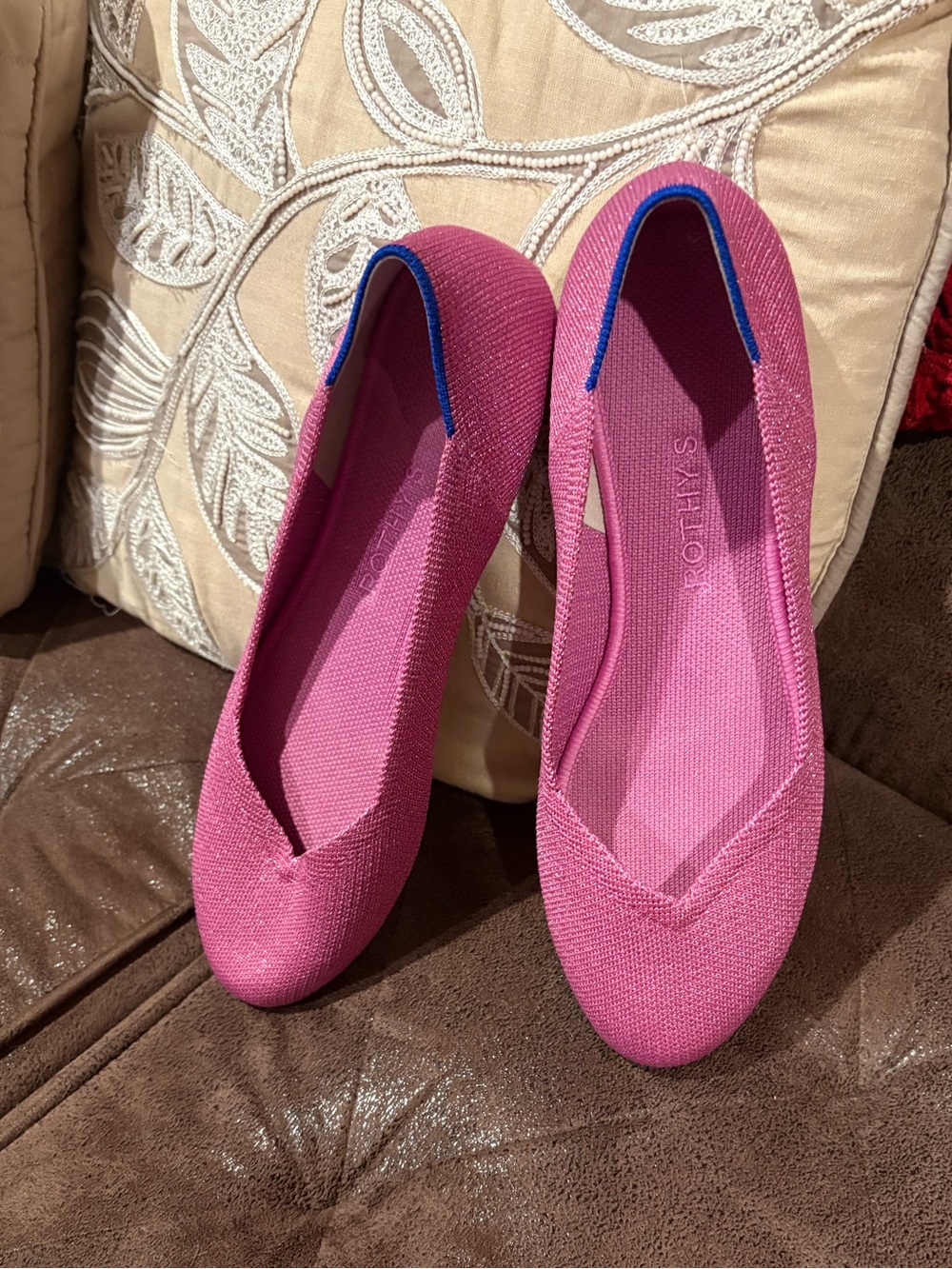💖SPOTLIGHT💖NWOT Limited Edition Bloom Metallic Rothy's Flats - Picture 4 of 6